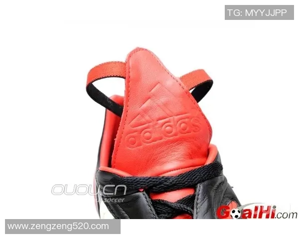 球星定制足球鞋袋图案展示 精致设计引领运动时尚潮流 球星定制足球鞋袋图案展示 精致设计引领运动时尚潮流